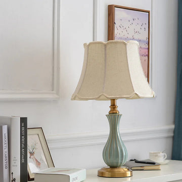 Lampada da Tavolo in Ceramica Villa Casa Matrimonio Caldo Pastorale Europeo Lampada da Comodino Semplice Creativa Americana da Soggiorno Camera da Letto